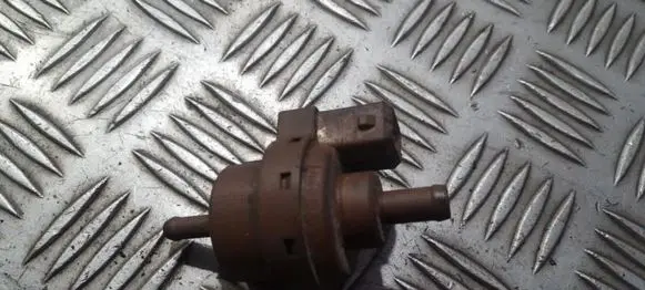 Valve vacuum