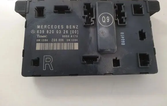 Mercedes-Benz Vito Viano W639 Door control unit/module 6398200326