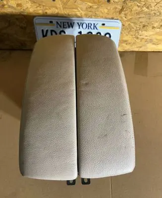 BMW X5 E70 Armrest 9115084