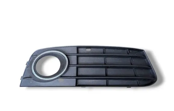 Audi A4 S4 B8 8K Front fog light trim/grill 8KD807682