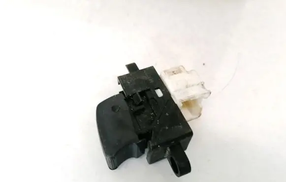 Nissan Almera Tino Electric window control switch Nenustatyta