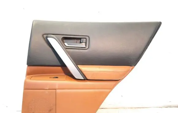 Infiniti FX Rear door card panel trim 82922CG000