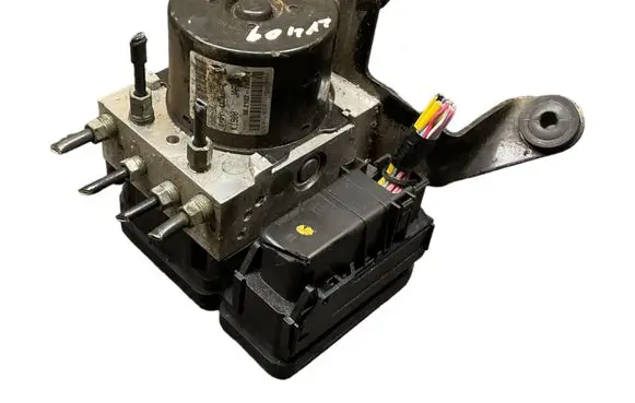 Mazda 3 II ABS Pump BFD1437AZC
