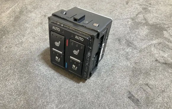 Lexus RX 450H Seat heating switch 8475248010 75J2302 75J230