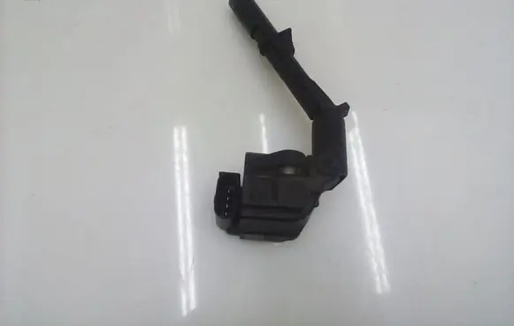Mercedes-Benz GLC X253 C253 High voltage ignition coil A2749061400