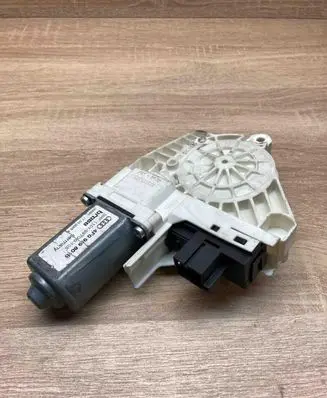 Audi A6 S6 C6 4F Front door window regulator motor 4F0959801B 1101997009105
