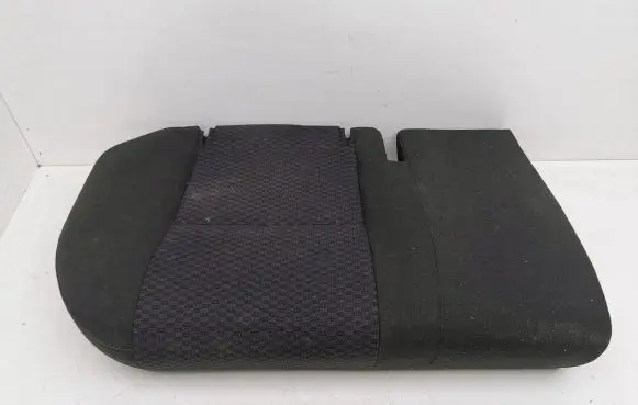 Toyota Avensis T250 Rear seat 