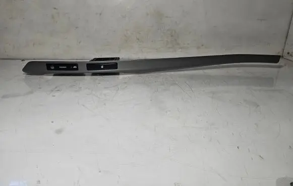 Toyota Avensis T250 Dashboard glove box trim 5547505010 8479005130