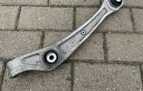 Audi A6 S6 C7 4G Front lower control arm/wishbone 8K0407155C