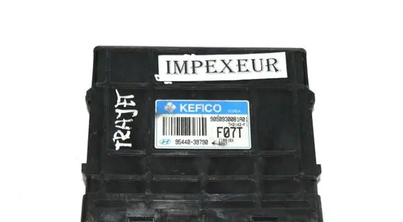 Hyundai Trajet Engine control unit/module 9544039790 9090930081A01 118818X