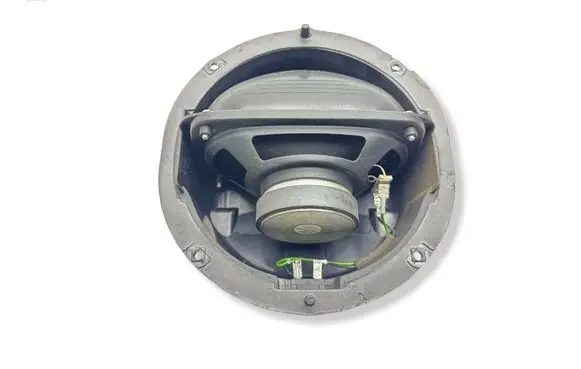 Audi A4 S4 B9 Subwoofer speaker 8W5035297 90101800408 UAZ12716