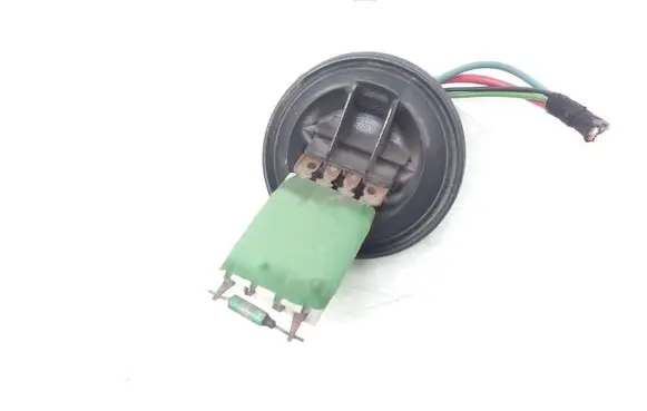 Volkswagen Polo IV 9N3 Heater blower motor/fan resistor 12375