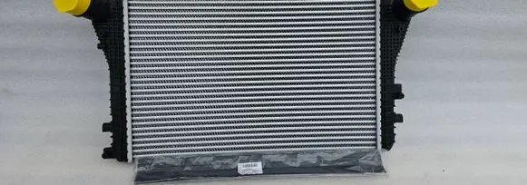 Volkswagen PASSAT B7 Intercooler radiator 3C0145805AM 3305A