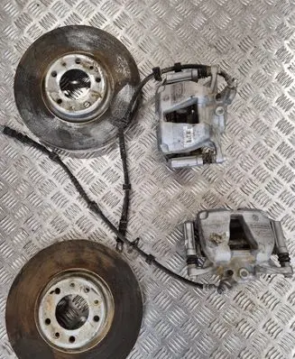 Citroen C5 Aircross Brake discs and calipers set 