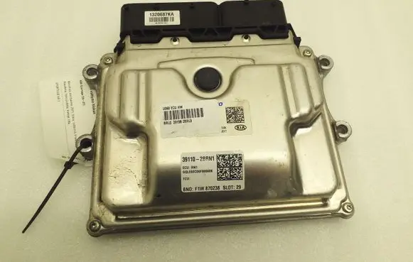 KIA Sportage Engine control unit/module 1320687KA 391102BRN1 391982BRL0
