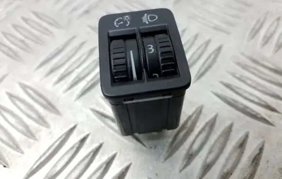 Volkswagen PASSAT B7 Headlight level height control switch 3AA941333