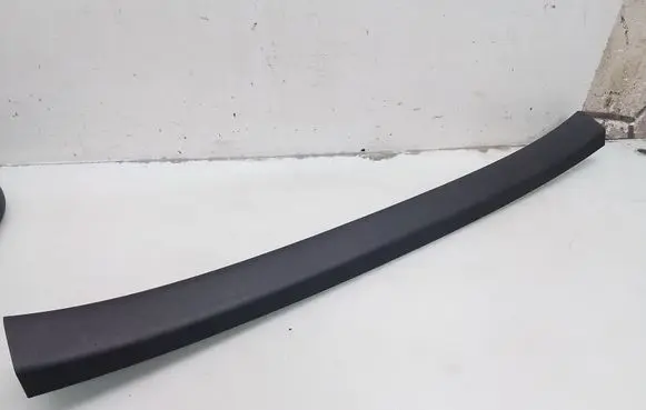 Honda Civic Tailgate/trunk upper cover trim 84433