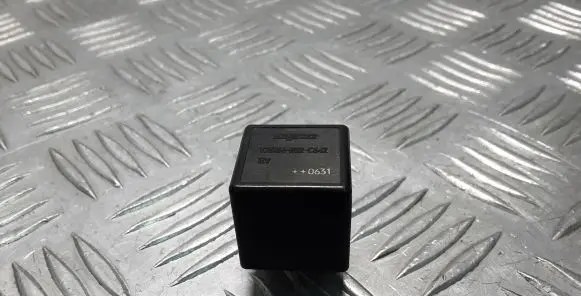 Chevrolet Captiva Other relay V23134B52C642