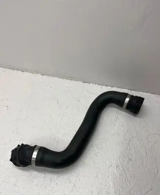 BMW 5 E60 E61 Engine coolant pipe/hose 7799748
