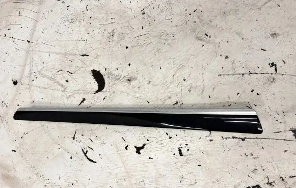 Chrysler 300C Other rear door trim element 0189245AA 189245AA