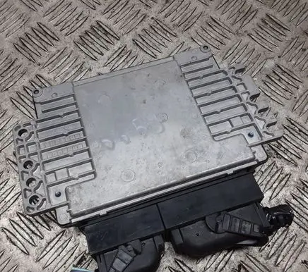 Nissan X-Trail T30 Engine control unit/module A56X28 9420051506 A56X28UOQ4X29