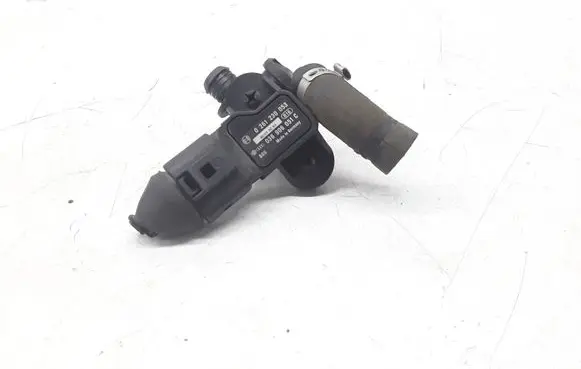Audi A6 S6 C5 4B Air pressure sensor 036906051C 0261230053