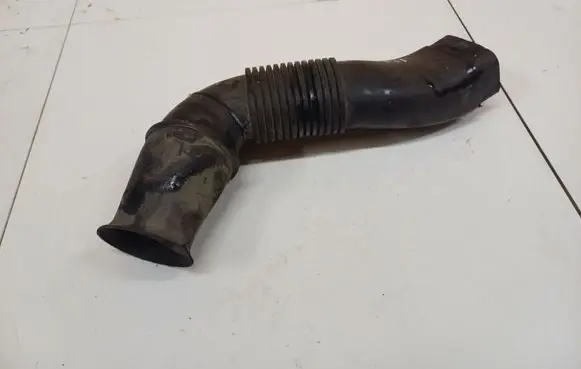 BMW 7 E65 E66 Air intake hose/pipe