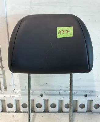 Mercedes-Benz Sprinter W906 Front seat headrest