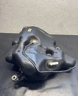 Audi A6 C7 AdBlue liquid reservoir 4038401AA