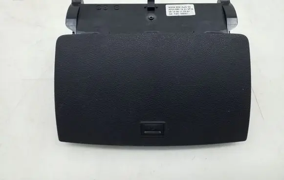 Mercedes-Benz C W204 Screen/display/small screen A2048205497