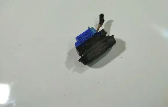 Seat Toledo III (5P) Central locking switch button SP0362125
