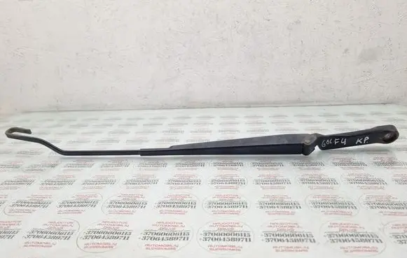 Volkswagen Golf IV Front wiper blade arm 1J1955409A