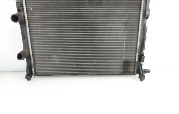 Renault Megane II Coolant radiator 8200357536