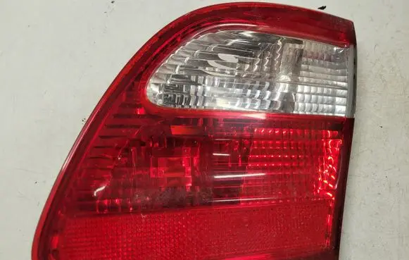 Mercedes-Benz E W211 Tailgate rear/tail lights A2118201464 379504