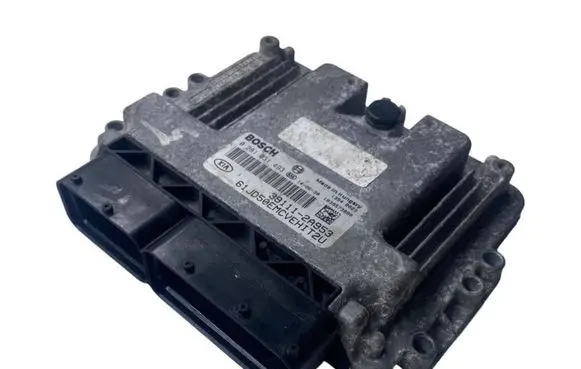 KIA Ceed Engine control unit/module 391112A953 0281031493 61JD50EMCVEHIT2U