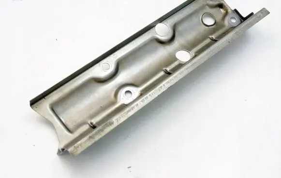 Ford Mondeo MK IV Rocker cam cover 1S4Q-6A712-AA