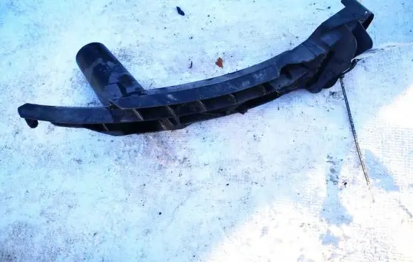 Volkswagen Golf V Front bumper mounting bracket 1k0807890
