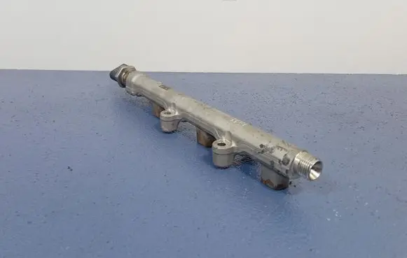 Seat Arona Fuel main line pipe 04C133320G