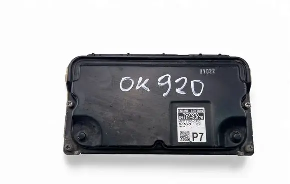 Toyota Camry Engine control unit/module ECU 896610U170