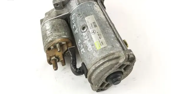 Mercedes-Benz C W203 Starter motor 0051511301 0081BQN D7R43