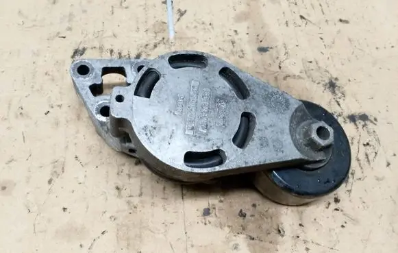 Volkswagen Lupo Generator/alternator belt tensioner 045903315A