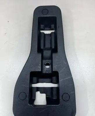 Chrysler Pacifica Other front door trim element 6CT84TRMAB