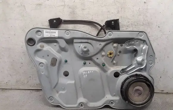 Volkswagen Touran I Front window lifting mechanism without motor 1T0837755