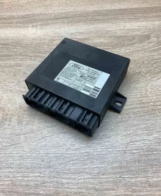 Ford Focus Comfort/convenience module 98AG15K600EA 5WK47220A