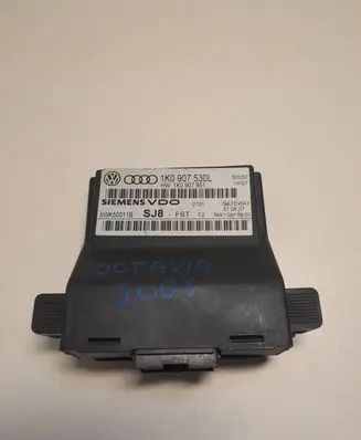 Skoda Octavia Mk2 (1Z) Gateway control module 1K0907530L 1K0907951