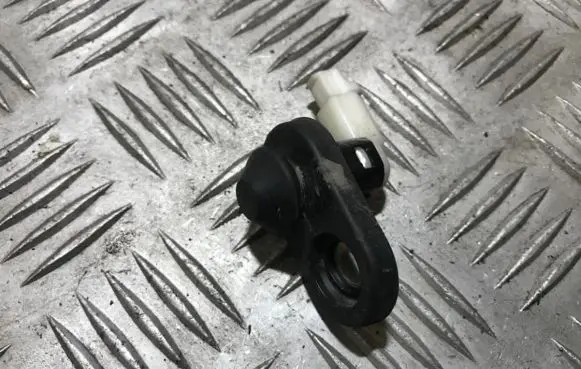Mazda 6 Front door sensor 