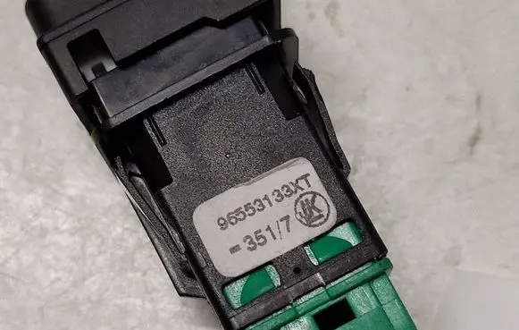 Citroen C4 Grand Picasso Parking (PDC) sensor switch 96553133XT