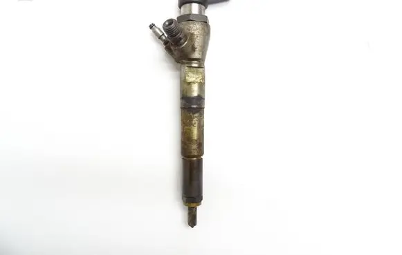 Mercedes-Benz A W176 Fuel injector 166006212R