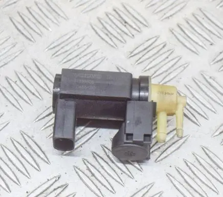 Volvo XC60 Turbo solenoid valve 31339808 70466400