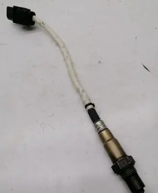 Renault Master III Lambda probe sensor 1928404687 8201028297
